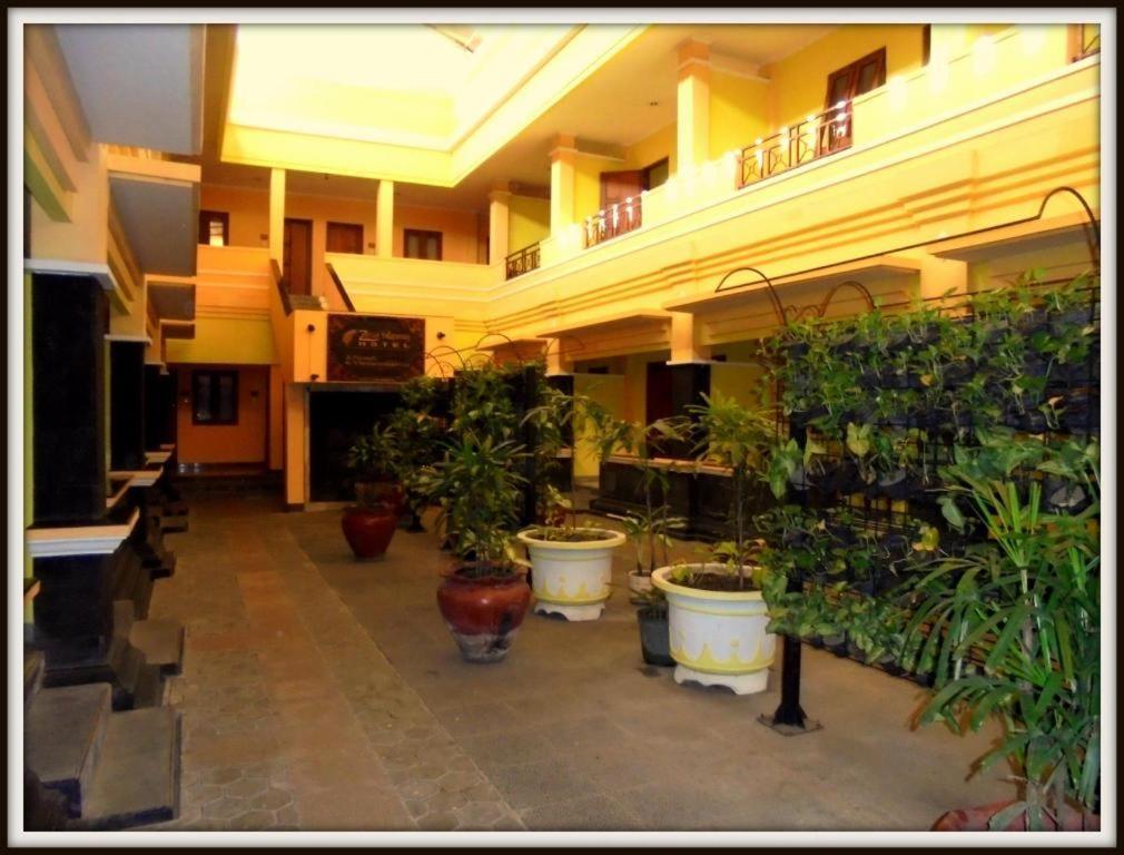 Hotel Zaitun Selaparang Lombok Exterior foto