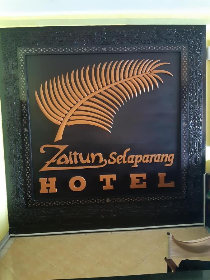 Hotel Zaitun Selaparang Lombok Exterior foto